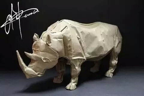 折纸犀牛